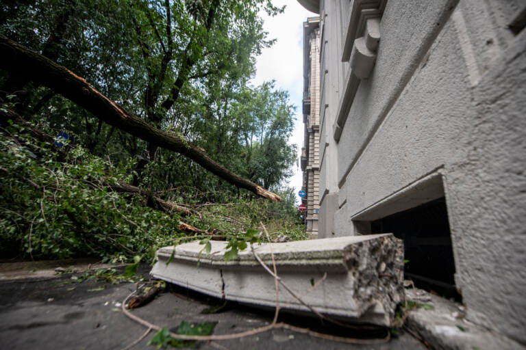 Maltempo a Milano, forte tempesta causa ingenti danni