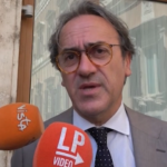 Salario minimo, Bonelli: “Siamo al limite della schiavizzazione”