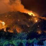 Incendi al Sud, ancora roghi nel Palermitano e nel Messinese