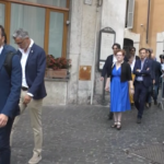 Mondo Convenienza, lavoratori in sciopero contro lo sfruttamento
