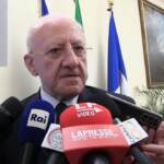 Sanità, De Luca: “Eliminare numero chiuso Medicina”