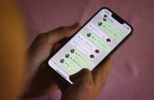 Whatsapp lancia i videomessaggi istantanei