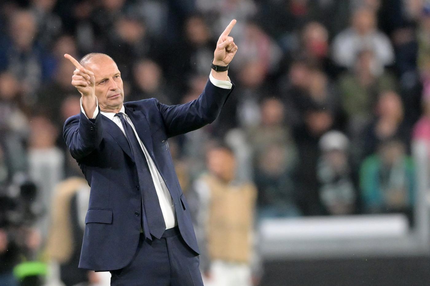 Calcio, Juve fuori dalle coppe e 20 milioni di multa: Fiorentina in Conference