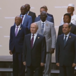 Russia, Putin posa con i leader africani durante il vertice di San Pietroburgo