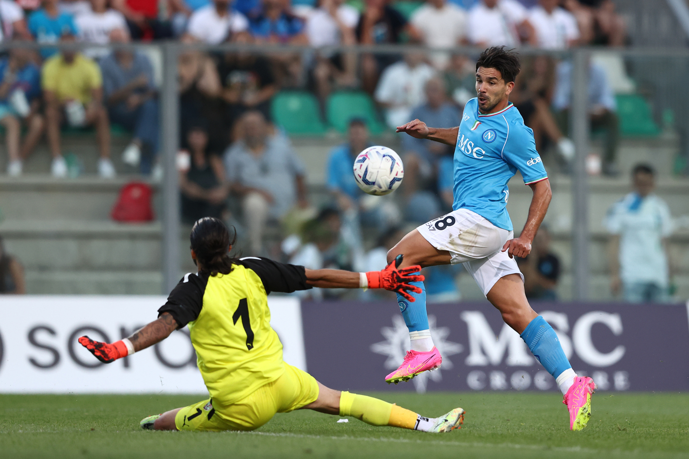 Napoli, Osimhen e Simeone a segno in 4-0 ad Hatayspor