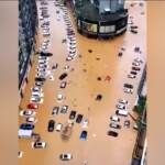 Cina, maltempo: auto sommerse dall’acqua nel Fujian