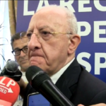 Rdc, De Luca: “Comunicare stop con sms crea un trauma sociale”