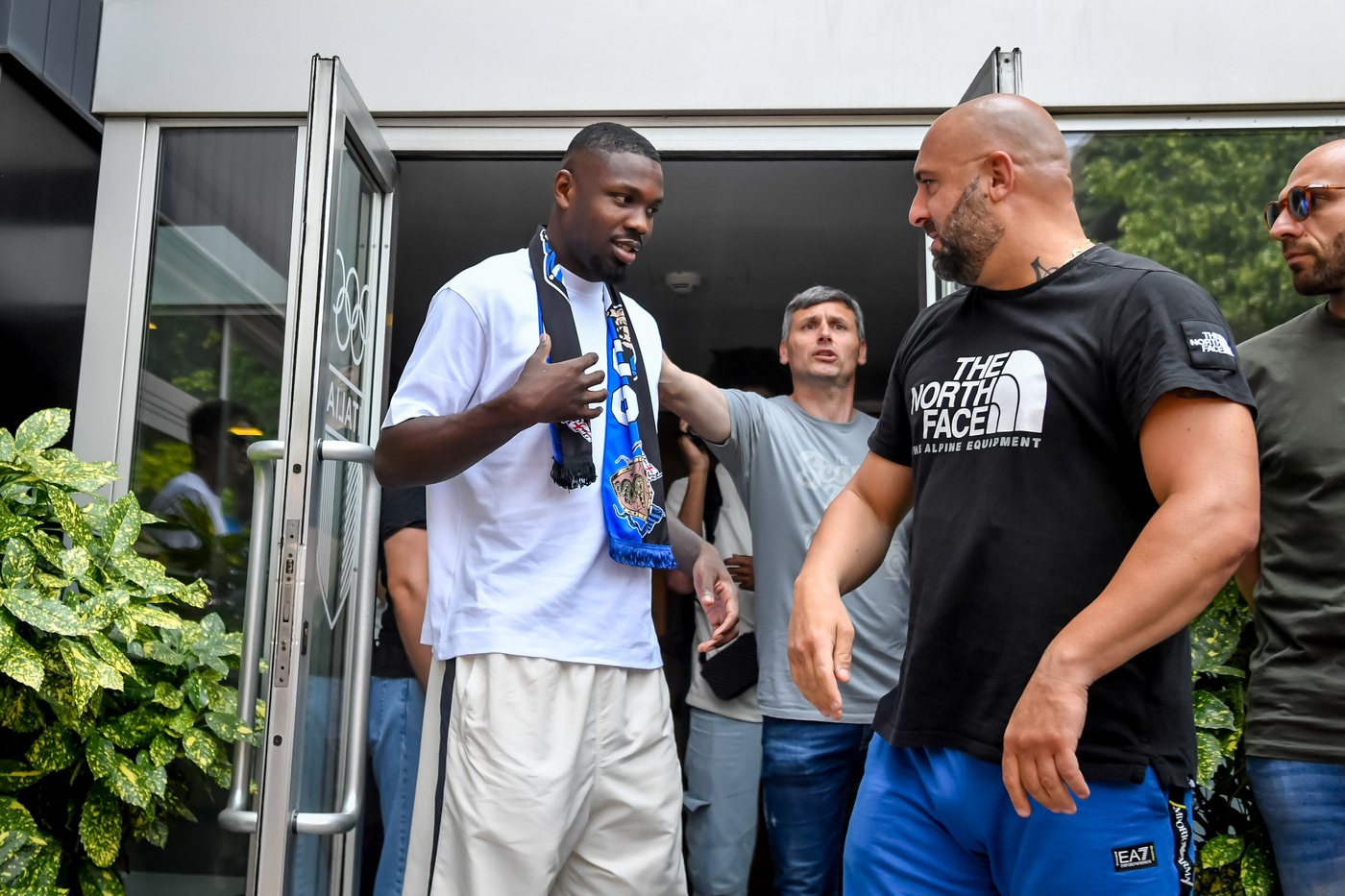 Inter, parla Thuram: “Io diverso da Lukaku”