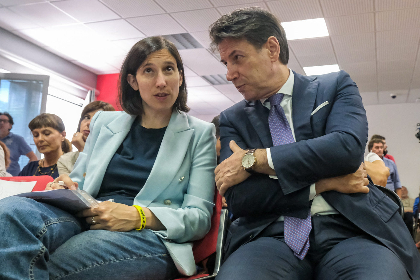 Conte a Schlein: “Se libera partito da cacicchi e capibastoni io dalla sua parte”