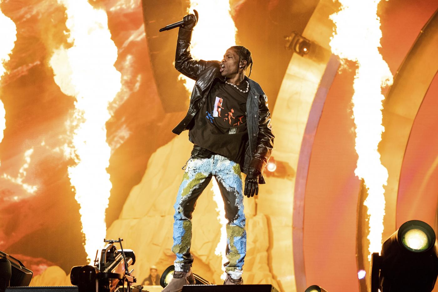 Travis Scott stasera in concerto a Roma: live al Circo Massimo Travis Scott stasera in concerto a Roma: live al Circo Massimo