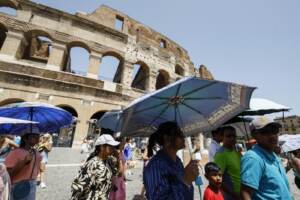 Ondata di Caldo a Roma temperature sfiorano i 45 gradi