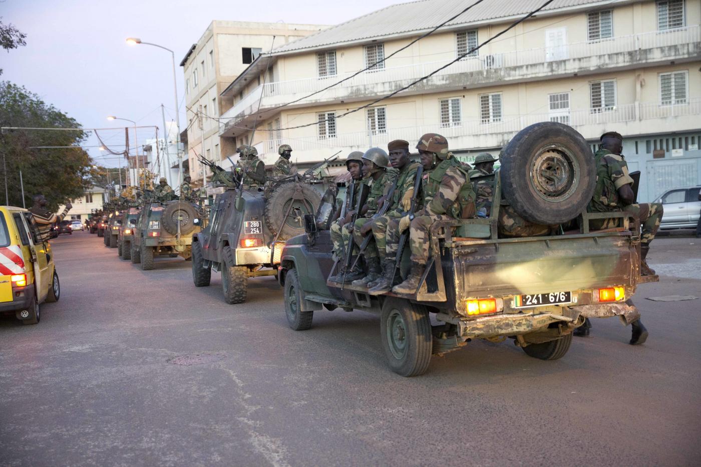 Niger, interrotta fornitura elettrica al Paese dalla Nigeria Niger, interrotta fornitura elettrica al Paese dalla Nigeria