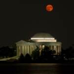 La superluna nel mondo