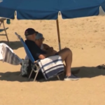 Usa, relax in spiaggia per Joe e Jill Biden