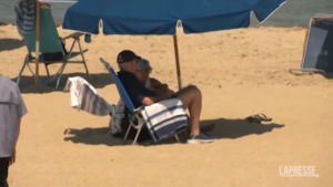 Usa, relax in spiaggia per Joe e Jill Biden