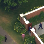 Trump incriminato, l’ex presidente rientra a Bedminster dal tribunale