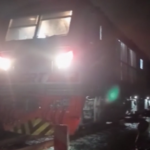 Thailandia, treno merci contro furgone: 8 morti