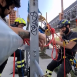 Vigili del fuoco, addestramento nel parco Dora a Torino