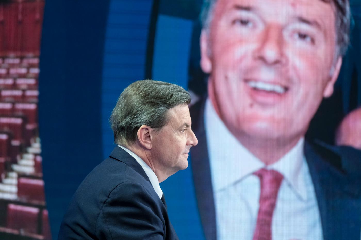 Terzo polo, Calenda: “Non lascio gruppo, vadano via i renziani” Terzo polo, Calenda: “Non lascio gruppo, vadano via i renziani”