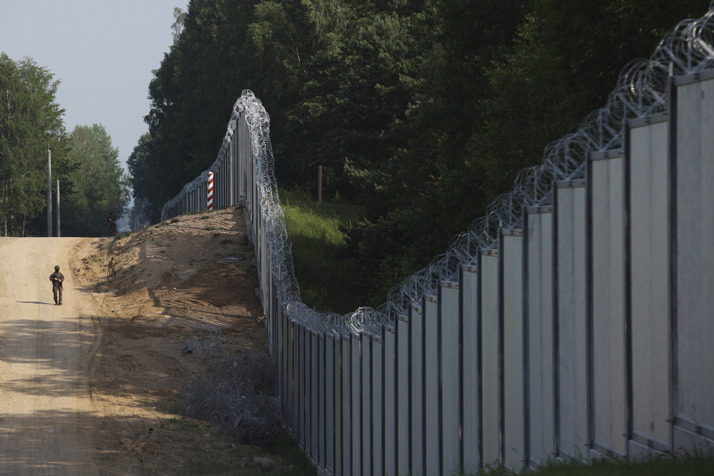 Polonia, 10mila militari al confine con Bielorussia