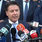 Salario minimo, Conte: “Coinvolgeremo i cittadini, partirà una raccolta firme”