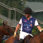 Principe Harry, partita di polo benefica a Singapore