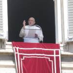 Ucraina, Papa: “Frastuono delle armi copre tentativi di dialogo”