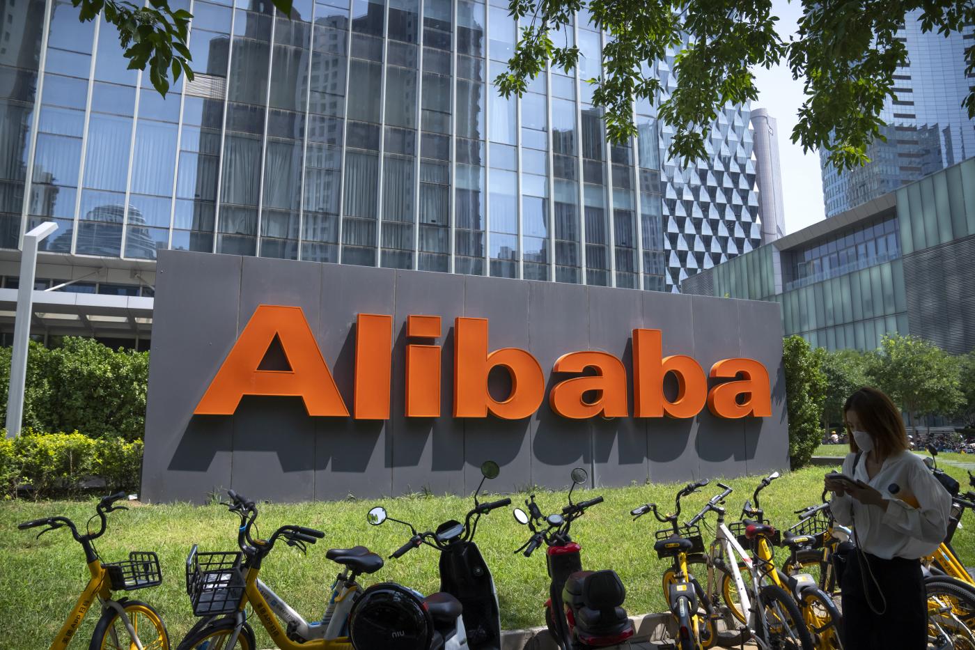 Ucraina, Kiev: Alibaba nella lista degli sponsor della guerra Ucraina, Kiev: Alibaba nella lista degli sponsor della guerra