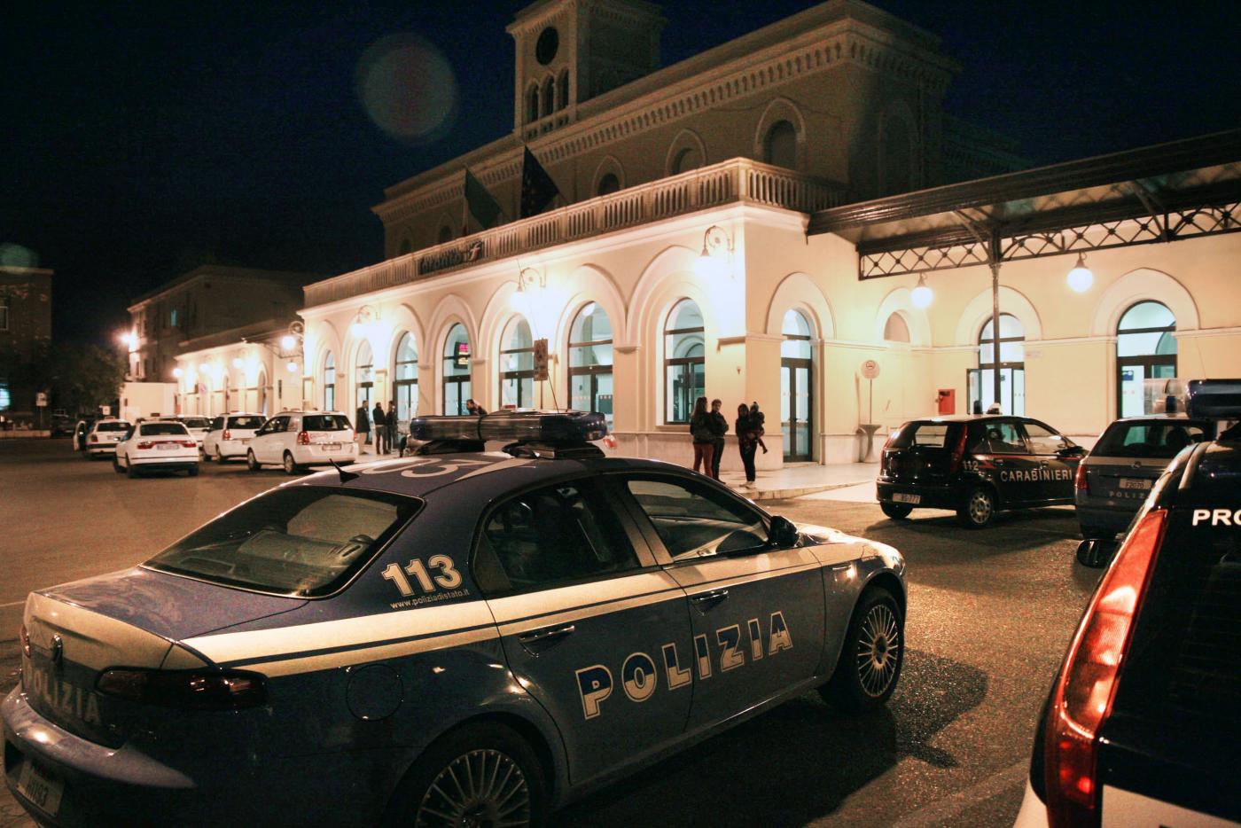 Taranto, donna trovata morta in casa in decomposizione