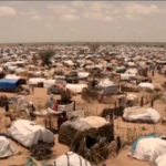 Migranti, le immagini dal campo profughi in Ciad: ospita 200mila persone