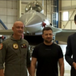 Ucraina, Zelensky a Eindhoven visiona gli F-16 olandesi