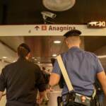 Roma, turisti borseggiati in centro storico: 13 arresti