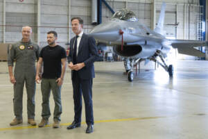 Russia-Ucraina, Paesi Bassi e Danimarca forniranno F-16 a Kiev entro fine anno