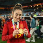 Il dramma di Olga Carmona, scopre morte padre dopo gol ai Mondiali