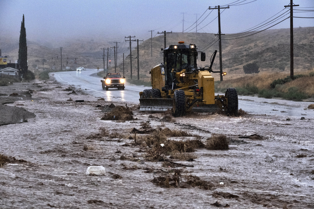 California, tempesta Hilary in arrivo: allarme alluvioni
