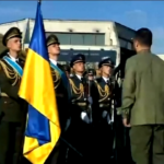 Ucraina, Zelensky celebra la giornata nazionale della bandiera