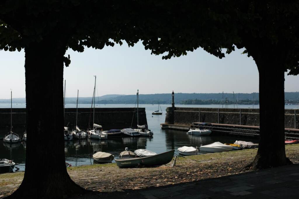 Galleria foto 'Lago Maggiore bassissimo tra siccità e problemi di regolazione dei livelli: le immagini' - foto 4