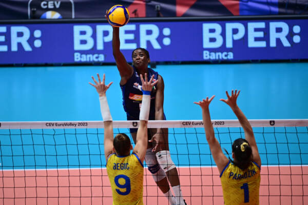 Volley, Europei donne: azzurre battono 3-0 Bosnia