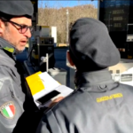Pescara, irregolarità a distributore carburante: multa da 20mila euro