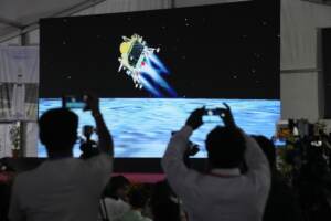 Spazio, missione India Chandrayaan-3 raggiunge la Luna