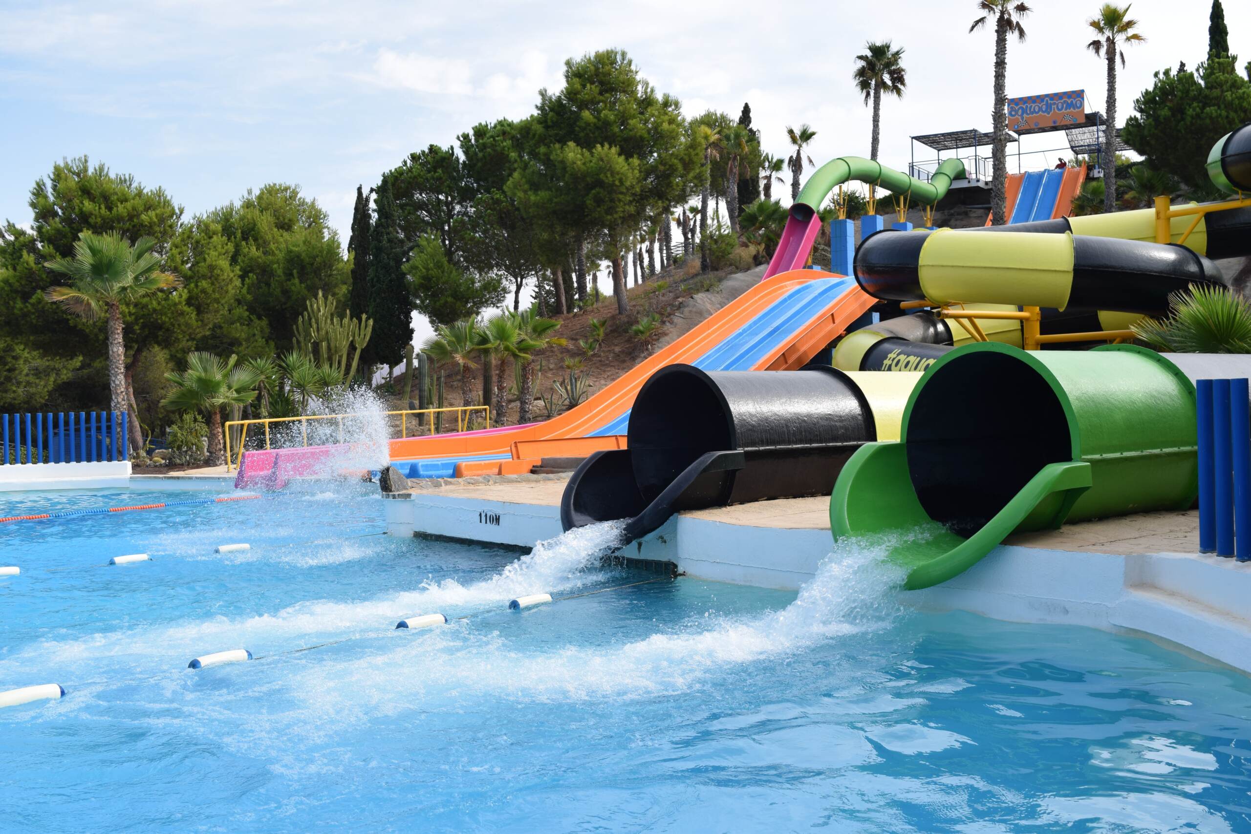 Pisa, bimbo di 10 anni rischia di annegare in parco acquatico Pisa, bimbo di 10 anni rischia di annegare in parco acquatico