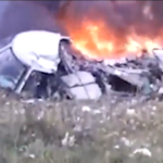 Prigozhin, i resti dell’aereo caduto in fiamme