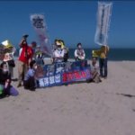 Fukushima, rilascio acqua centrale nucleare: protesta ambientalisti