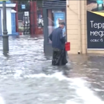 Russia, alluvioni paralizzano la città di Vladivostok