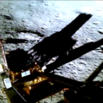 Luna, le immagini dal satellite del rover indiano