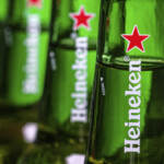 Heineken, completa l’uscita da Russia: 100% azioni vendute a 1 euro