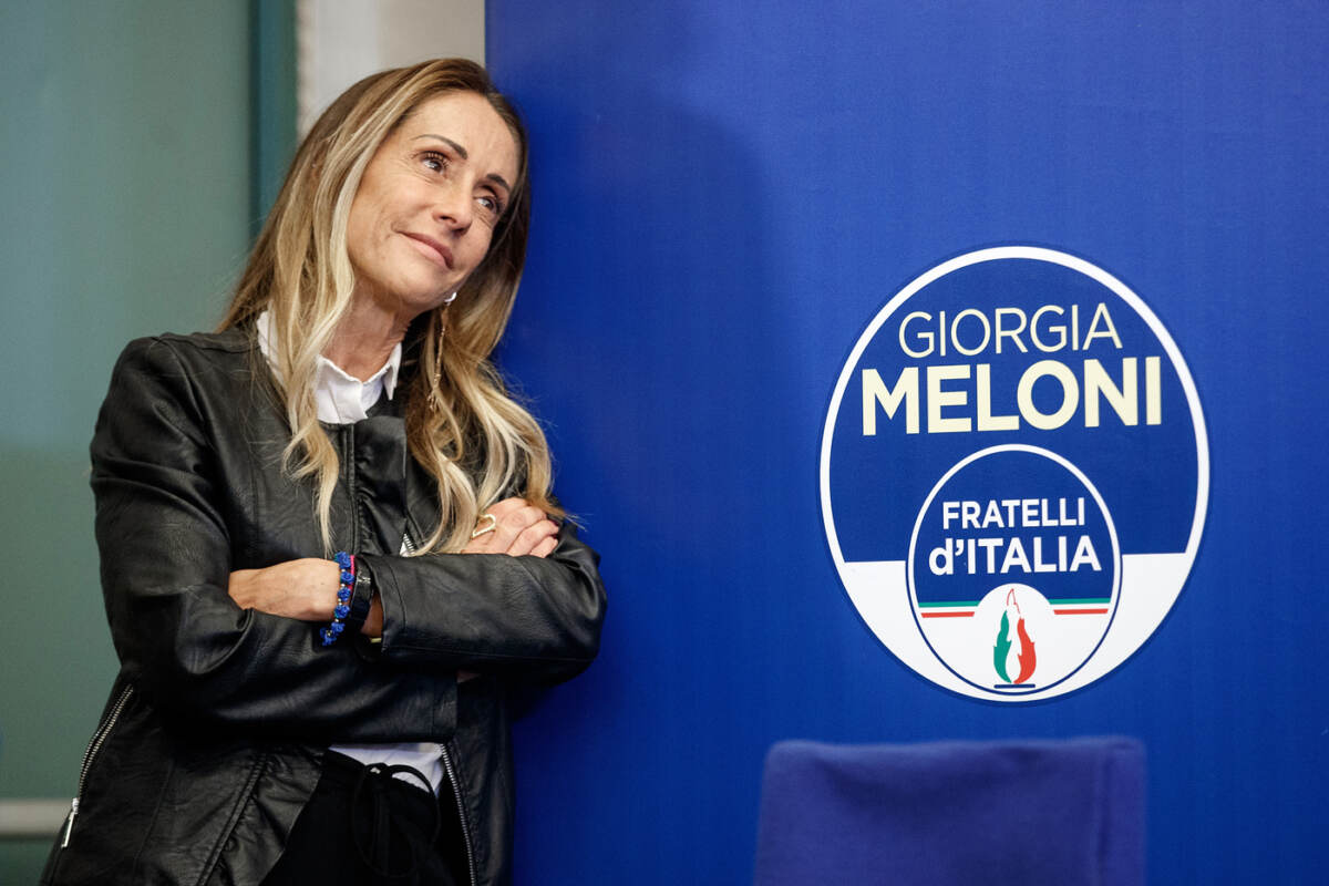 Governo Arianna Meloni Europee Sono un soldato 