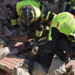 Imperia, esplosione in palazzina: 3 feriti, una persona sotto macerie