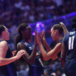 Europei volley, l’Italia vola in semifinale: Francia travolta