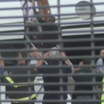 Calcio, tifosi della Roma accolgono Lukaku a Ciampino
